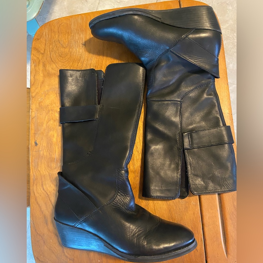 Emu Australia Allies Black Leather tall boot with wedge heel